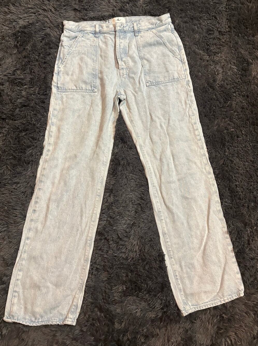 7 For All Mankind Light Wash High Waist Wide Leg Jean Size 30
